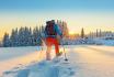 Passeggiata con racchette - al chiaro di luna sulla neve 