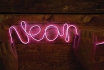 Neon Leuchtschrift pink   - Kreiren Sie Ihre eigene Neon-Deko 