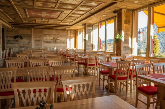 Séjour à Leysin - 1 nuit pour 2 personnes, avec repas et petit-déjeuner 2  Séjour à Leysin - 1 nuit pour 2 personnes, avec repas et petit-déjeuner 2