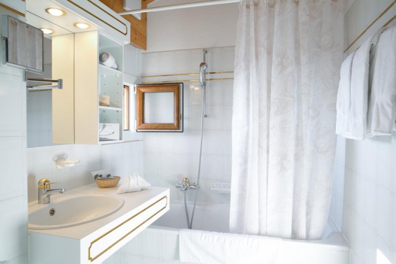 Séjour gourmand à Crans-Montana - 1 nuit en chambre double, accès au spa et menu à 4 plats 10 