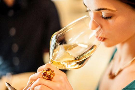 Abonnement de vins - Livraison pendant 12 mois à la maison 4 