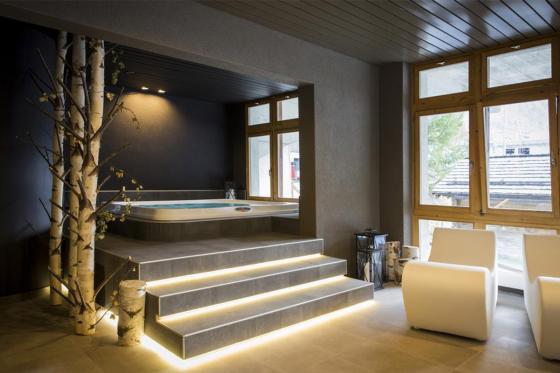 Break alpin à Zinal - Nuitée, accès au spa, menu 3 plats & petit déjeuner, pour 2 personnes 3  Break alpin à Zinal - Nuitée, accès au spa, menu 3 plats & petit déjeuner, pour 2 personnes 3