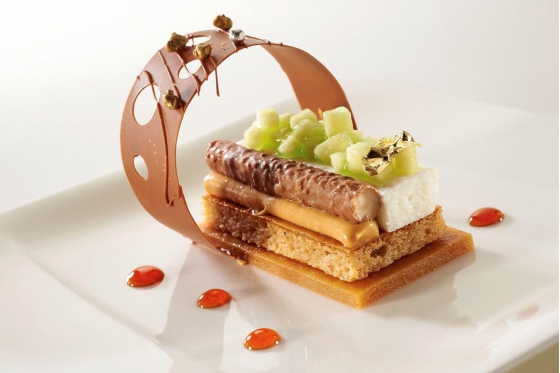 Carte gastronomique - ebook-card valable 12 mois pour 1 à 6 personnes  