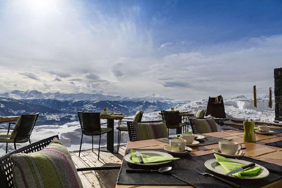 Séjour à 2'112m d'altitude - à Crans-Montana / 2 nuits pour 2 pers / en semaine 6 