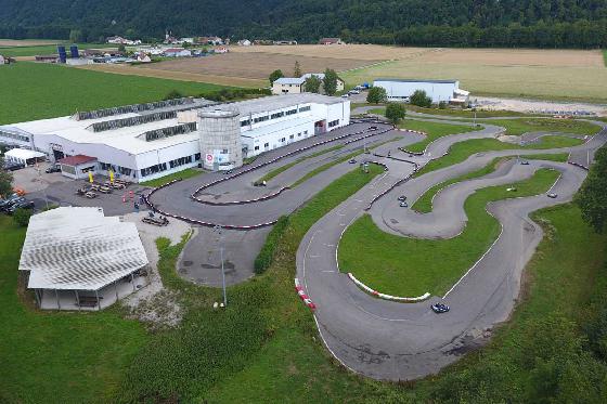 3 séances de 10 minutes de karting - Pour 1 adulte (dès 14 ans) 1  3 séances de 10 minutes de karting - Pour 1 adulte (dès 14 ans) 1