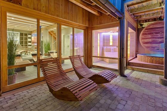 Rosen-Suite Übernachtung - für 2 Personen, So-Do einlösbar 5 