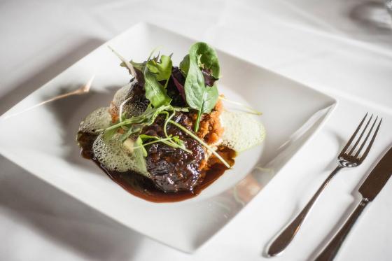 Rosen-Suite Übernachtung - für 2 Personen, So-Do einlösbar 7 