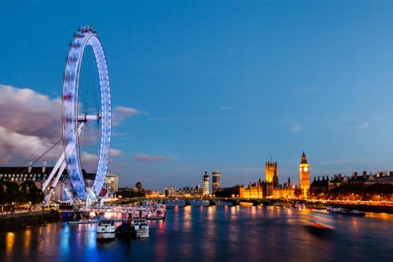 Voyage surprise « Deluxe » - City trip en Europe pour 2 | vol et hôtel inclus pour 2 nuits 6 