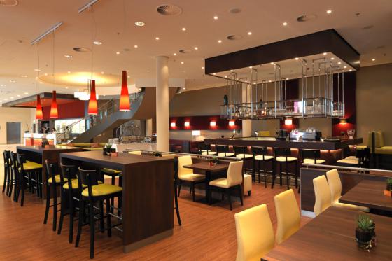 Nuit dans un 4* à Bâle - Entrée à aquabasilea pour la journée et un menu à 3 plats inclus 4 