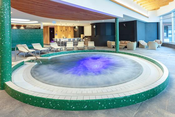 Massage day pour 2 à Ovronnaz - Aux Bains d'Ovronnaz, bains + massages + repas   