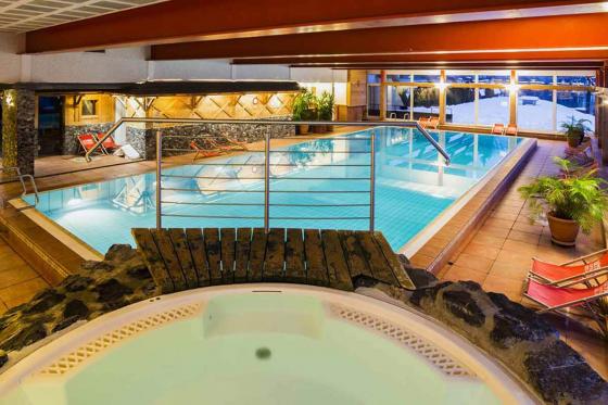 LAST MINUTE - Wellness à Leysin - 1 nuit pour 2 personnes, avec repas et accès au spa  