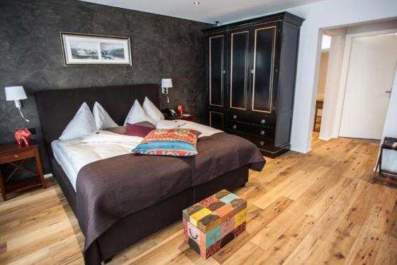 Romantik in der Riviera Suite - Whirlpool, privater Seezugang & Lounge, Nebensaison 2 