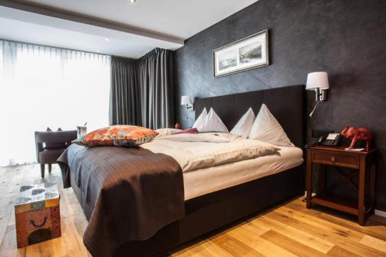 Romantik in der Riviera Suite - Whirlpool, privater Seezugang & Lounge, Nebensaison 4 