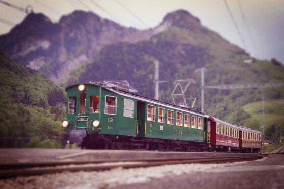 Train Sushi - Sushis et boissons pour quatre personnes 4 