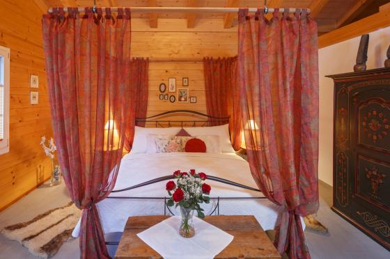 Superior Romantik Arrangement - inkl. 2 Übernachtungen, Hot Pot Bad und Candle-light-Dinner 4 