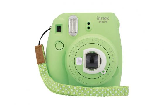 Fuji Instax Mini 9 Set - inkl. 10er Film & Vergrösserungslinse  