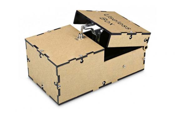 Useless Box - unglaublich nutzlos  