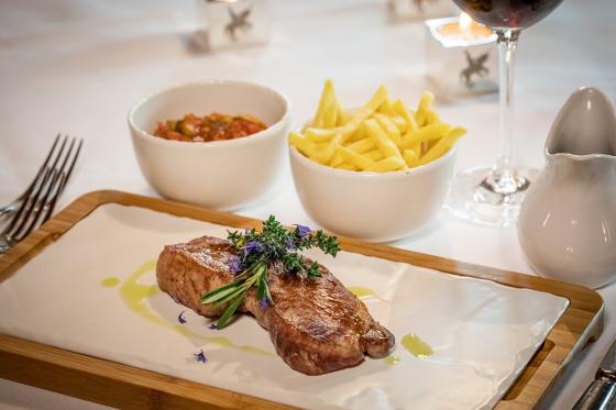 Schloss-Hotel Übernachtung - mit Sicht auf den Vierwaldstättersee 4 