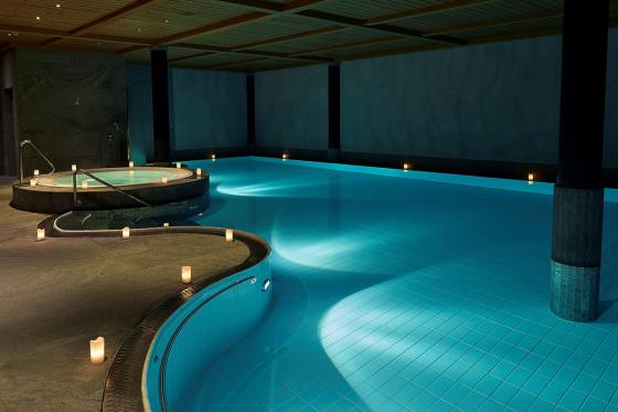 Day spa de luxe & repas à Gstaad - Repas et accès aux piscines et espace wellness pour 2 personnes 2 