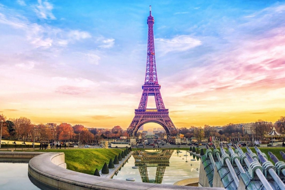 Romantik in Paris - Übernachtung für 2 inkl. privatem Whirlpool | Werktags  