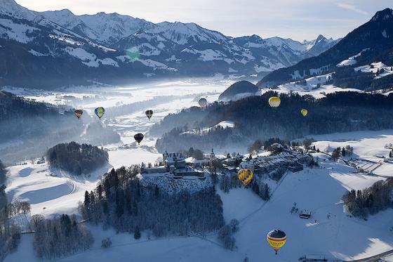 Montgolfière à Gstaad - env. 1h50 de vol pour 1 personne à 3'000 mètres d'altitude 2 