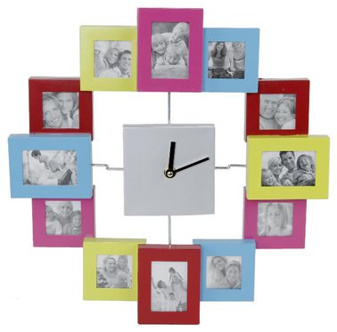 Foto Wanduhr - für 12 Fotos  