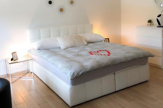 Übernachtung im La Chambre d'Or - inkl. Whirlpool im Zimmer 1 