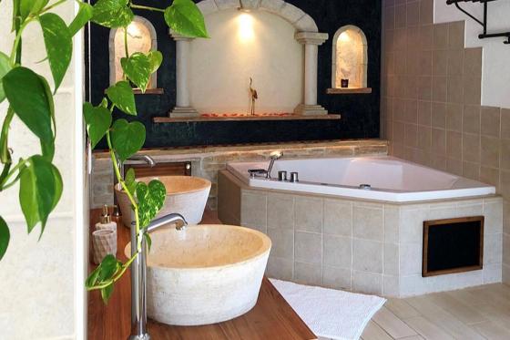 Übernachtung im La Chambre d'Or - inkl. Whirlpool im Zimmer 6 