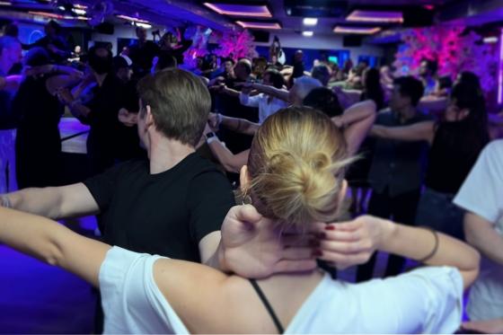 Bachata Tanzkurs - Gutschein für 8 Lektionen 7 