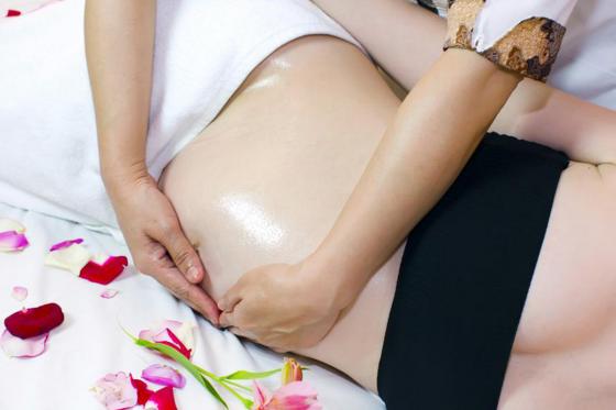 Ayurveda Massage - 2-stündige Massage für Schwangere  