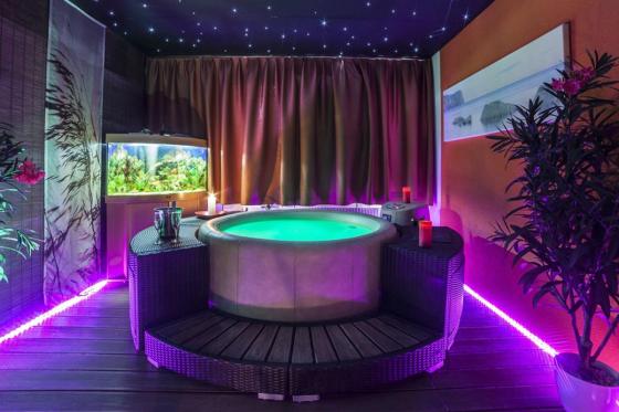Spa privatif romantique  - Un moment de détente pour 2 personnes 1 