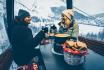 Fondue en télécabine pour 2 - une expérience de repas unique avec vin inclus à Saas-Fee 