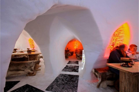 Menu Fondue dans un igloo -  Pour 2 personnes, à Leysin (VD) 5 