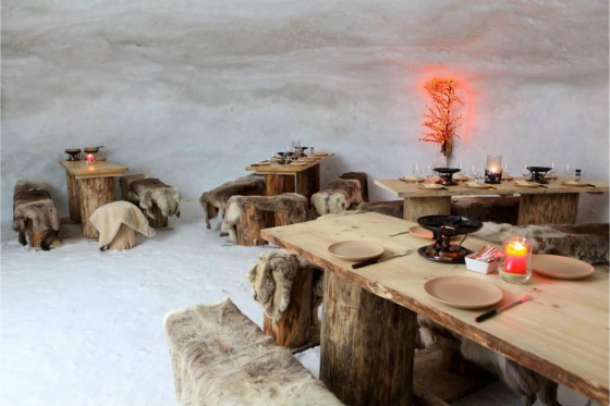 Menu Fondue dans un igloo -  Pour 2 personnes, à Leysin (VD) 6 