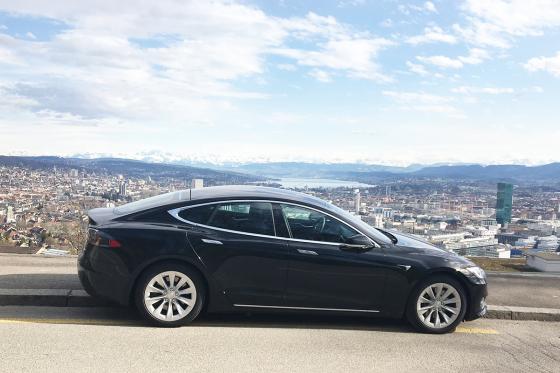 1 Tag Tesla mieten -  inkl. 250km Model X 100D  