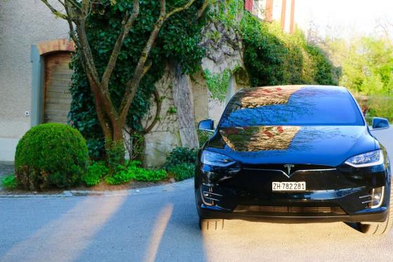 1 Tag Tesla mieten -  inkl. 250km Model X 100D 4 
