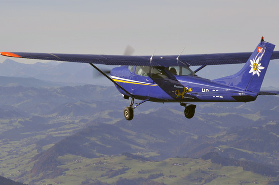 Vol en avion au Titlis - 45 minutes pour 1 personne 2  Vol en avion au Titlis - 45 minutes pour 1 personne 2