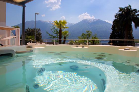 Détente au Lac Majeur - 2 nuitées avec dîner aux chandelles et massage en couple 4 