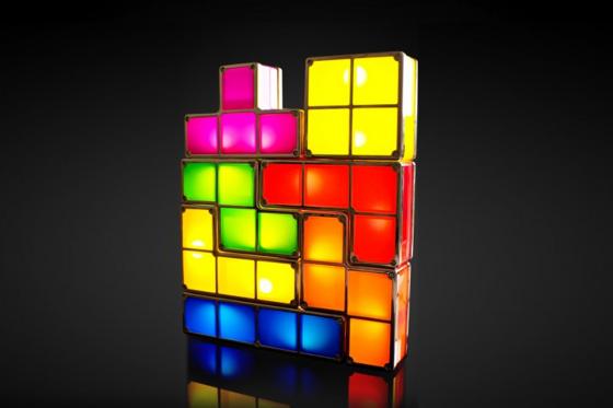 Tetris Lampe - aus Tetris-Bausteinen  