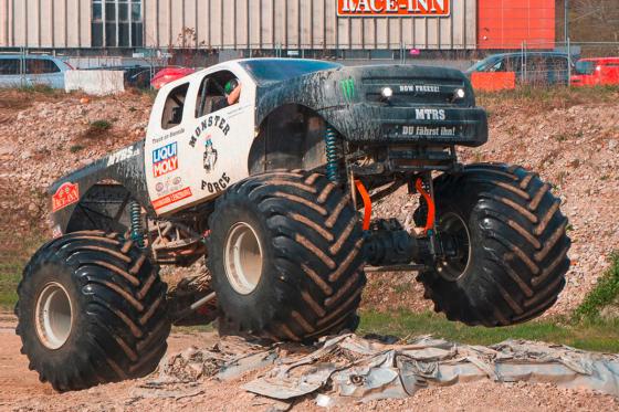 US Monster Truck  - selber fahren 1 