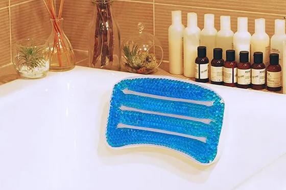 Badewannenkissen mit Gel-Perlen - Entspannter geht nicht! 1 