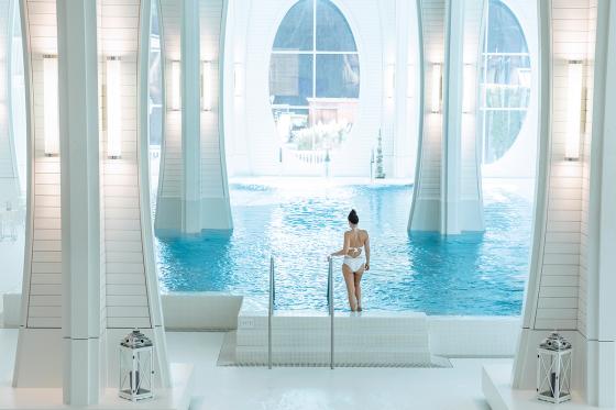 Journée spa relaxante - Avec massage aux thermes Tamina 4  Journée spa relaxante - Avec massage aux thermes Tamina 4
