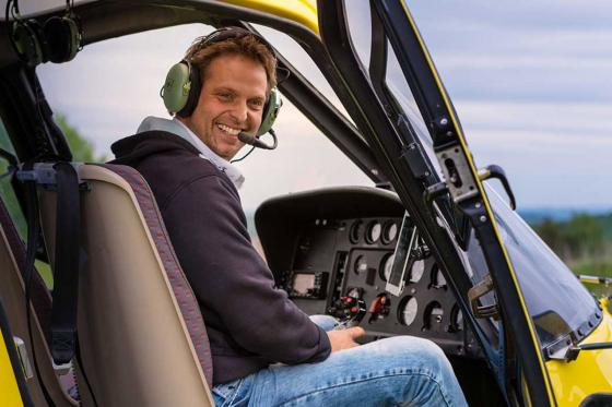 Piloter un hélicoptère  - 30 minutes pour 1 personne à Bâle 8 