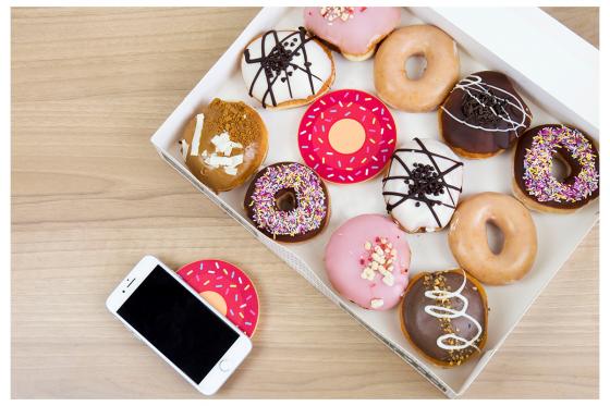 Smartphone Ladestation - Donut 1 