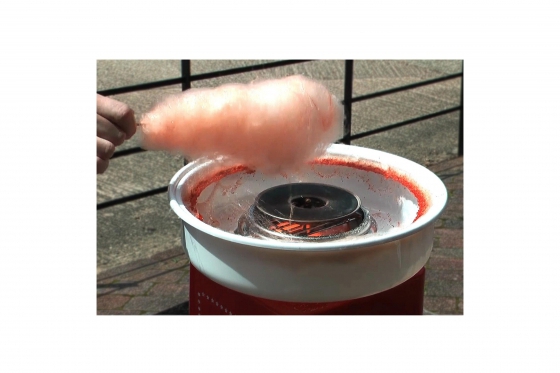 Machine à barbe à papa - ambiance de foire 1 