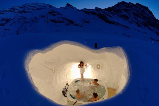 Iglu & Hotel Package 2 Nächte - für 2 Personen inkl. Dinner & Extras 7 