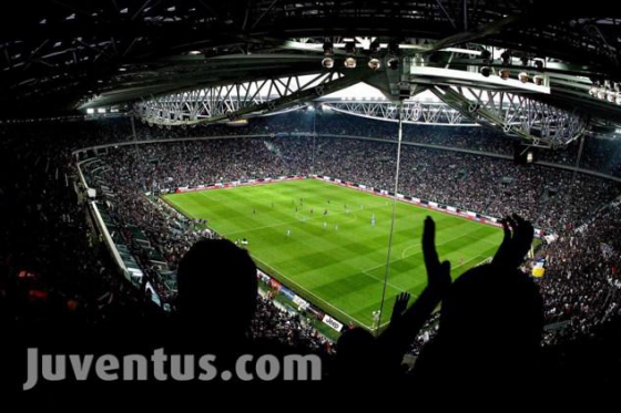 Juventus Turin Tickets - Package für 2 inkl. Übernachtung 2 