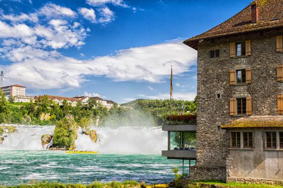 Dinner am Rheinfall - inkl. Limousinenfahrt zum Restaurant  