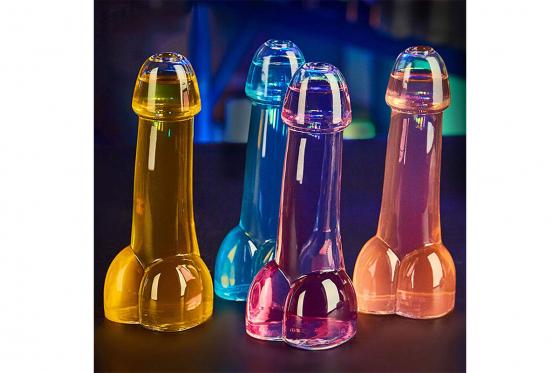 Verre pénis - étonnamment réel  