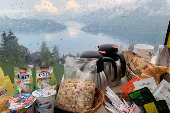 Zmorge Gondel für 2 Personen  - Frühstück in luftiger Höhe inkl. Berg- und Talfahrt 3 